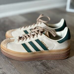ADIDAS gazelle